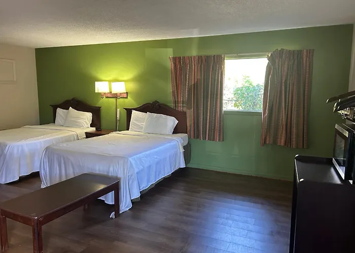 Gaslite Hotel Lawrenceville