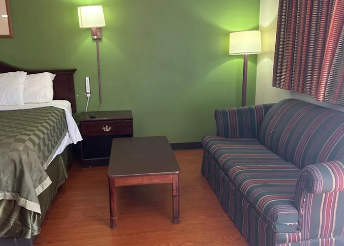 Gaslite Hotel